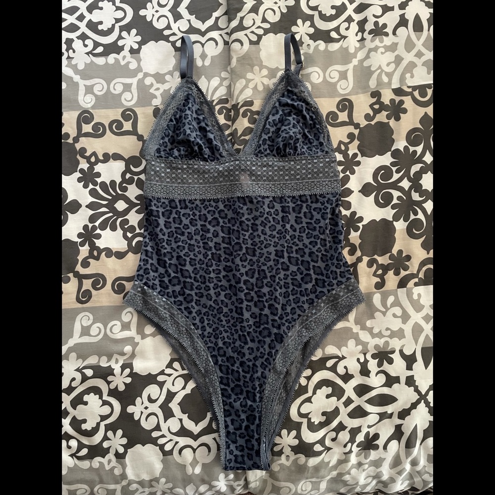 NWT: Victoria’s Secret Leopard Print Bodysuit